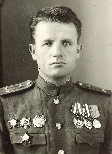 Кавалер ордена Александра Невского подполковник Высикайло И.Ф.