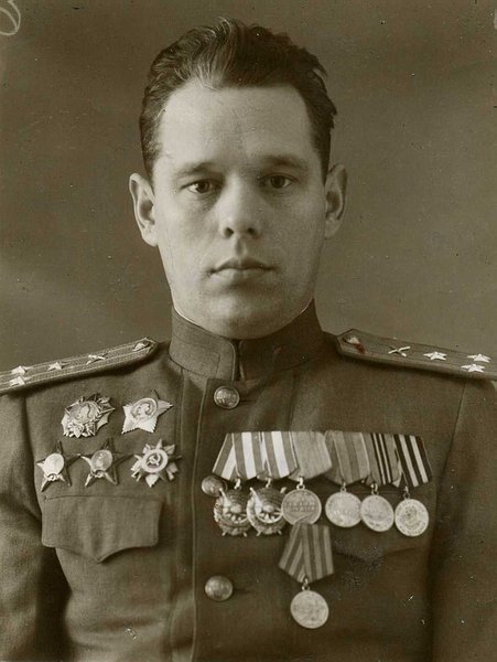 Кавалер ордена Александра Невского полковник Тихонравов Б.М.