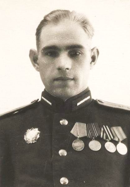 кавалер ордена Александра Невского капитан Рьянов В.А.