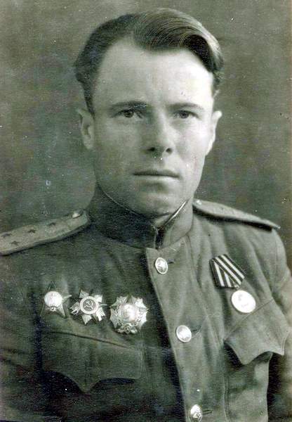 Кавалер ордена Александра Невского капитан Шматко И.М.
