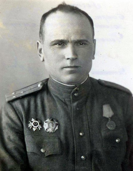 Кавалер ордена Александра Невского старший лейтенант Мальченко Г.Ф.
