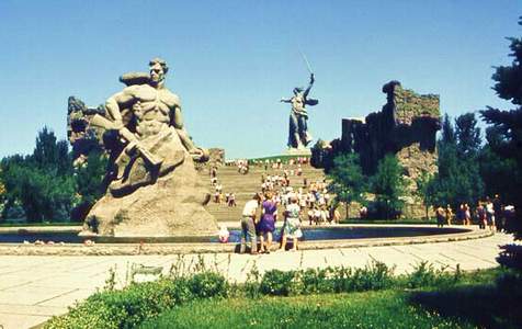 Монумент «Стоять насмерть» памятника-ансамбля «Героям Сталинградской битвы».