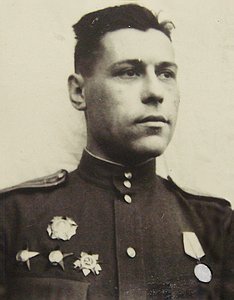 Кавалер ордена Александра Невского майор Дмитриев И. П.